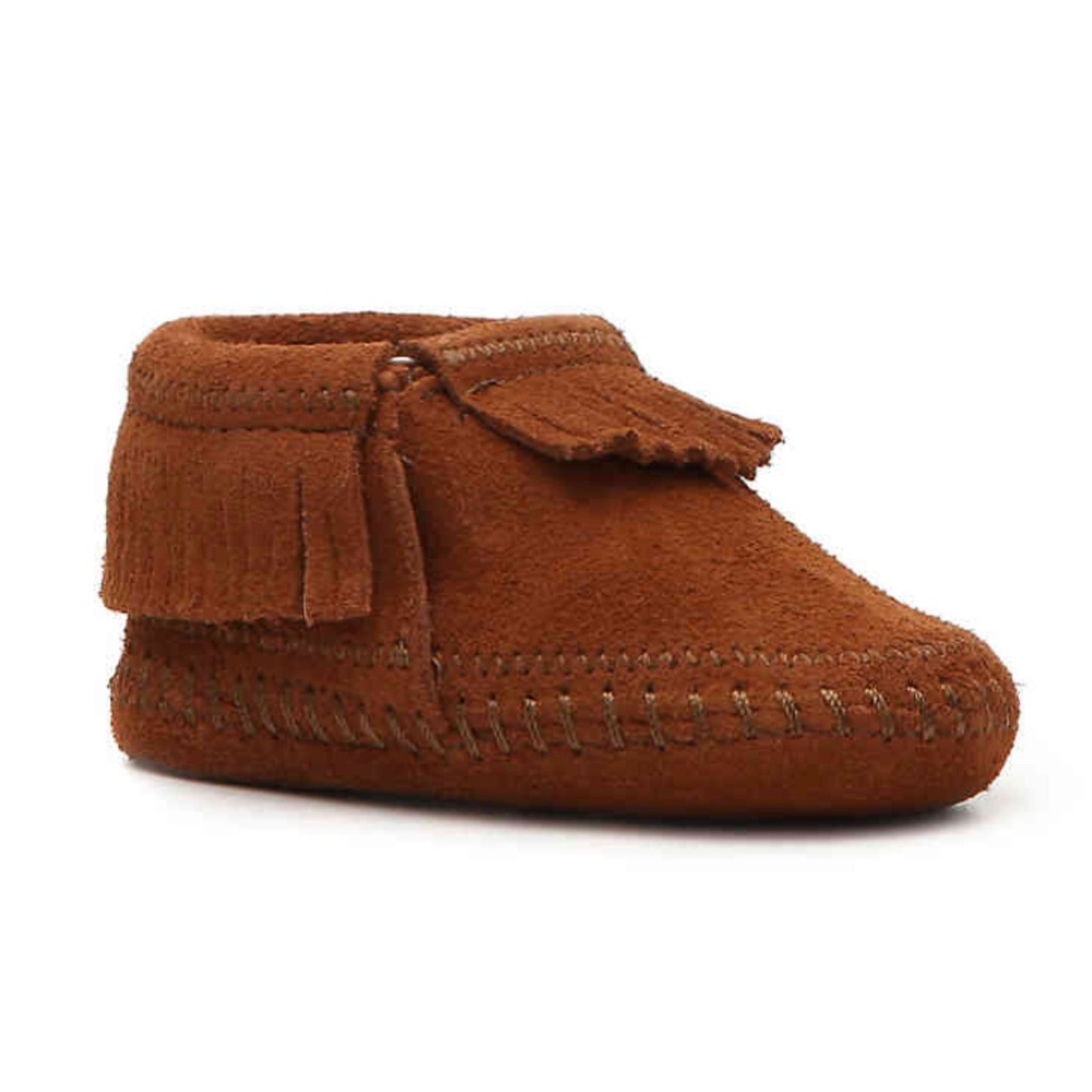 BRAND NEW Minnetonka Riley Infant Booties — Size 2
